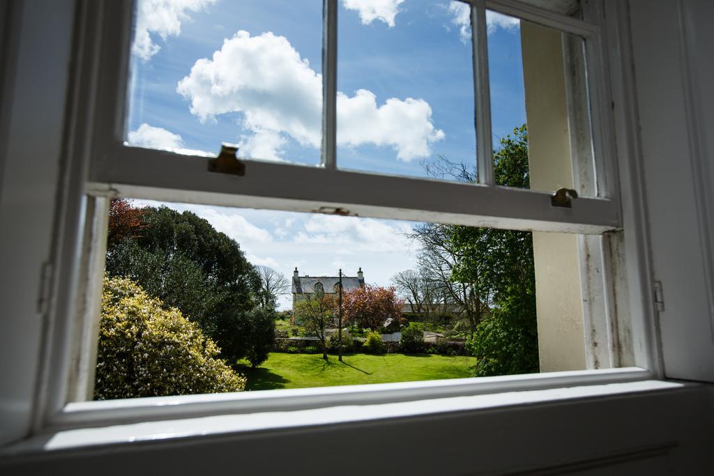 ホテル Portclew House ペンブローク 部屋 写真